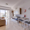 Отель Modern 1BR Apartment in Central St Julian's, фото 6