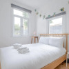 Отель Lovely 3 Bedroom Apartment in Clapton With Garden, фото 14