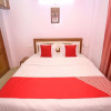 Отель OYO Home 14001 Valley View 2BHK, фото 12