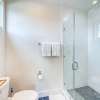 Отель Contemporary Home Centrally Located Near Soco & DT, фото 22