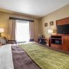 Отель Comfort Inn & Suites North, фото 23