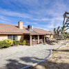 Отель Joshua Tree Area Vacation Rental ~ 12 Mi to Park!, фото 16