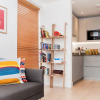 Отель Colourful Modern Brixton 2 Bed with Balcony, фото 16