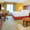 Отель Holiday Inn Express & Suites Bloomington, an IHG Hotel, фото 3