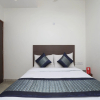 Отель OYO 12519 Hotel Sun Palace, фото 8