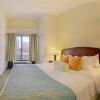 Отель SpringHill Suites Tampa Westshore Airport, фото 5