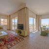 Отель Vesta - Luxury APT II - 2BR - Golf, фото 1