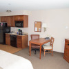 Отель Candlewood Suites VICTORIA, an IHG Hotel, фото 13