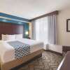 Отель La Quinta Inn & Suites by Wyndham Central Point - Medford, фото 7