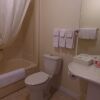 Отель Econo Lodge & Suites Saint John, фото 10