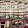 Отель Embassy Suites by Hilton Lexington/UK Coldstream, фото 1