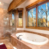 Отель KBM Resorts Deer Valley Free Winter Shuttle to Snow Park Pick up at Home, Sleeps 12, Hot Tub, фото 8
