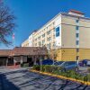 Отель Holiday Inn Express Atlanta Airport North в Колледже-Парке