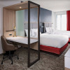 Отель SpringHill Suites by Marriott Kansas City Plaza, фото 2