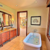 Отель Wailea 3 Bedroom Beach Villa, Sleeps 6, фото 9