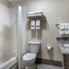 Отель Quality Inn & Suites Spring Lake - Fayetteville Near Fort Liberty, фото 10