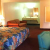 Отель A Victory Inn and Suites - Detroit, фото 3