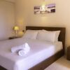 Отель Azure Beach Boutique Hotel в Гранд-Бее