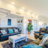 Отель Villa Art Gallery - Six Bedroom Villa With Terrace and Swimming Pool ID Direct Booker 962, фото 18
