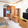 Отель Large 1st Floor Studio Condo at Baan Suan Lalana, фото 2