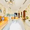 Отель VINHOMES CENTRAL PARK, Luxury design and gold view !, фото 10