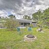 Отель Boho-style Escape w/ Patio ~ 3 Mi to Bonita Beach!, фото 11