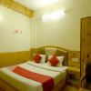 Отель OYO 17358 D K Residency, фото 3