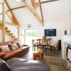 Отель North cottage · Country retreat in the heart of Sussex -Twineham, фото 1