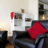 Отель Greenwich High Street Apartment, фото 2