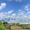 Отель Takapuna Contemporary 2BR with Carpark, фото 17