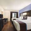 Отель Days Inn & Suites by Wyndham Galveston West/Seawall, фото 5