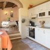 Отель Romantic 2BR 2BA Cottage in Castellina in Chianti, фото 17