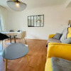Отель La Belle Ferronnière appartement avec environnement paisible, фото 5