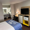 Отель Days Inn by Wyndham Pratt, фото 11