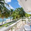Отель Kaiku 8BR by Grand Cayman Villas & Condos, фото 41