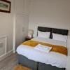 Отель Fields Home a Stunning 3 Bedroom-Sleeps 5, фото 3