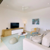 Отель Les Estivales Beachfront Suites & Penthouses by LOV, фото 2