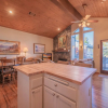 Отель Lakefront Viking Oasis Condo, фото 8