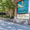 Отель Quality Inn Creekside - Downtown Gatlinburg, фото 37