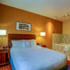 Отель Cedar Inn And Suite, фото 1