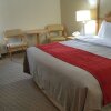 Отель Comfort Inn Newport, фото 24