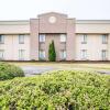 Отель Quality Inn & Suites - Greensboro-High Point, фото 1