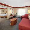 Отель La Quinta Inn & Suites by Wyndham Atlanta Ballpark/Galleria, фото 15