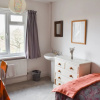 Отель Spacious 4 Bedroom Family Home In Hove, фото 4