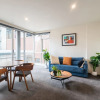 Отель Spacious CBD Apartment in the Heart of Melbourne, фото 2