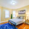 Отель Spacious 2bd/1ba | Ashmont+Parking | 3D TOUR, фото 6