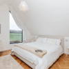 Отель Wisteria House - Sleeps 11, фото 4