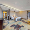 Отель Howard Johnson By Wyndham Lake Serenity Hotel Neijiang, фото 4