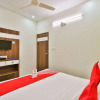 Отель OYO 15417 Red Rose, фото 1