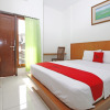 Отель RedDoorz @ Turangga Sari, фото 5